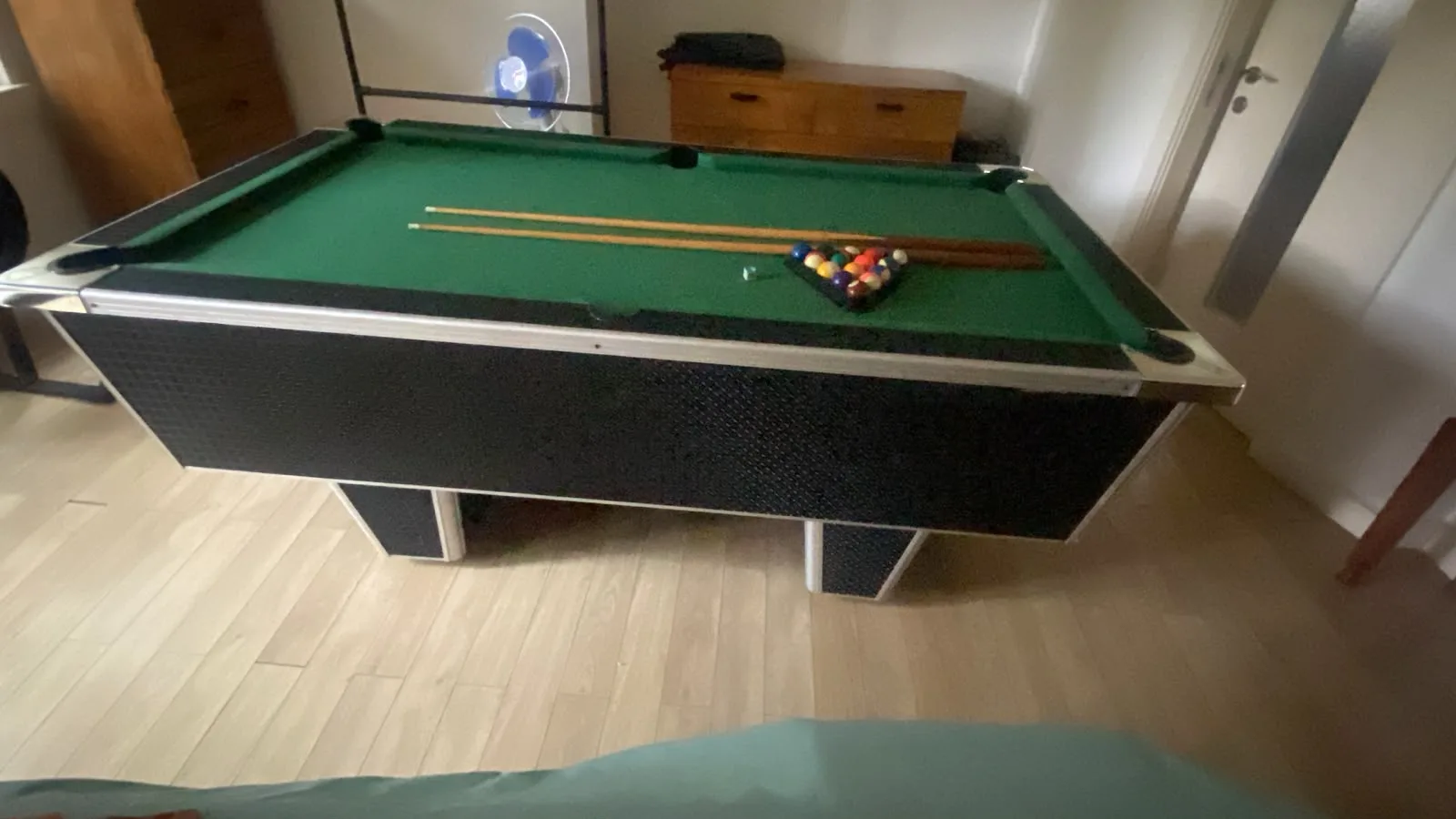 Good condition 7ft pool table for sale – KES 80,000 — Nairobi